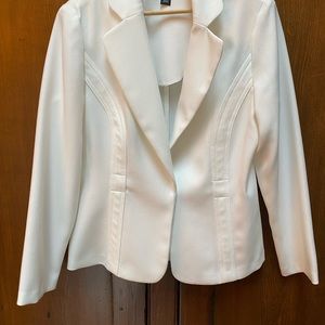Perceptions/ New York White Blazer Size 12